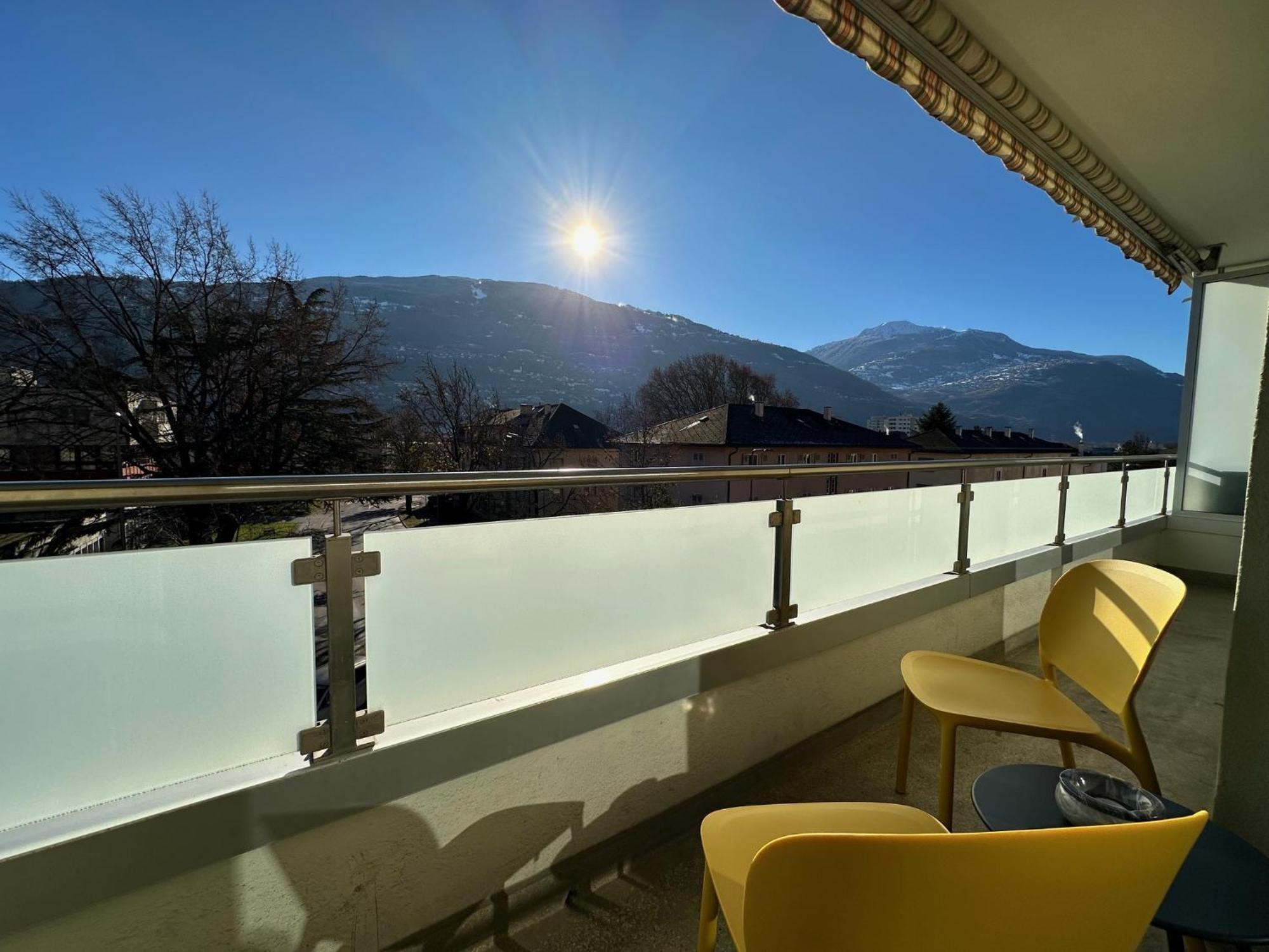 Sion City Heart Of Swiss Alps Exterior photo